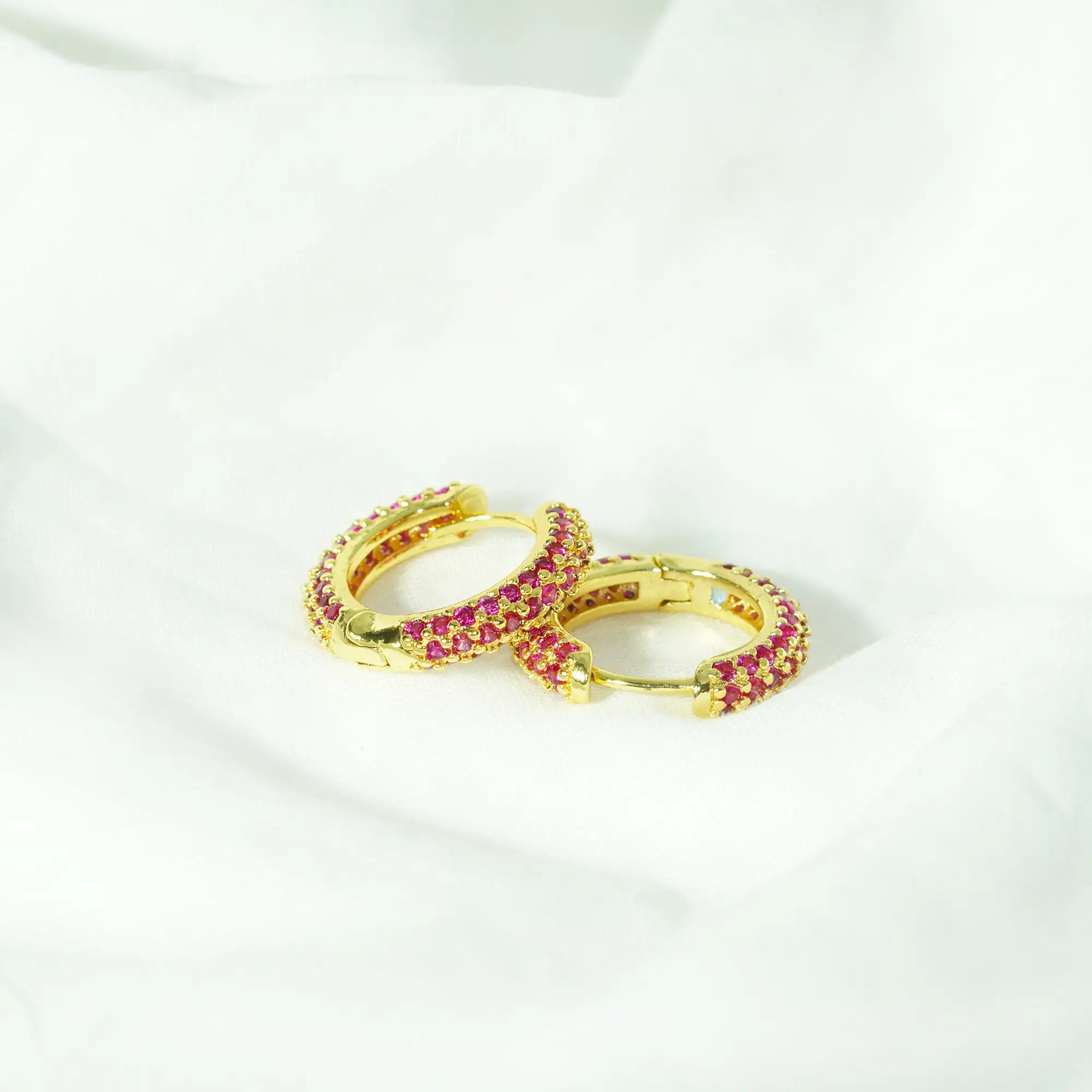 MoodStan gold plated stainless steel hoop earrings side view - pink and gold huggie style fashion jewelry for women - waterproof and hypoallergenic